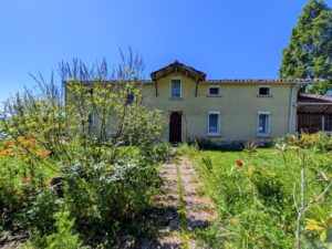 Maison lumineuse, vue Pyrénées, 10 minutes Aire sur l’Adour