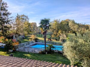 Grande maison familiale à la campagne