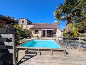 Charmante maison rénovée en cœur de village